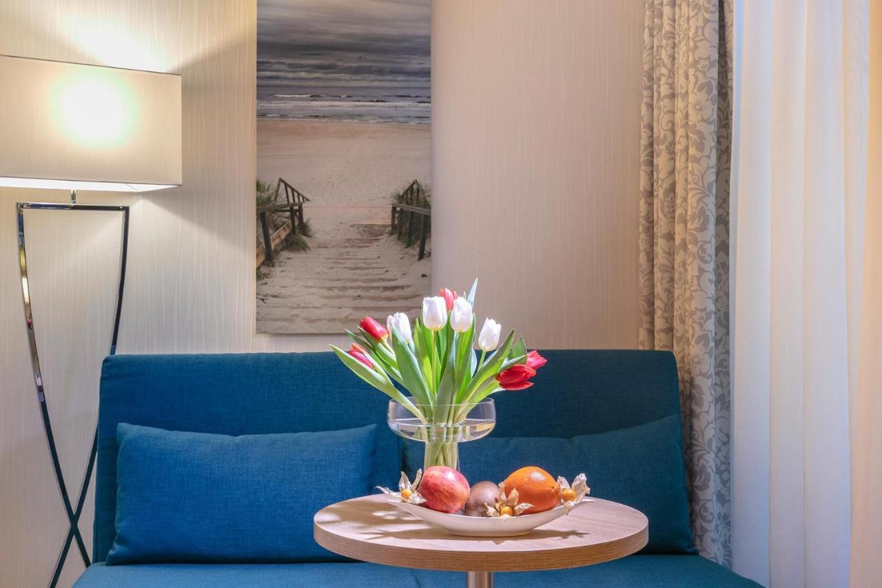 דירהאגן Hotel Blinkfueer מראה חיצוני תמונה
